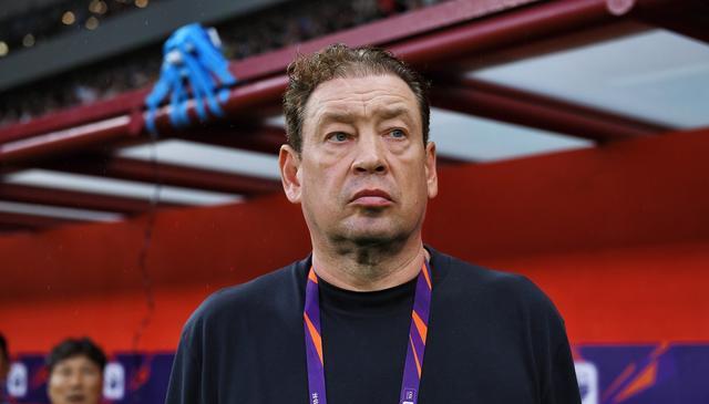 https, 连球都不会, 上海申花的