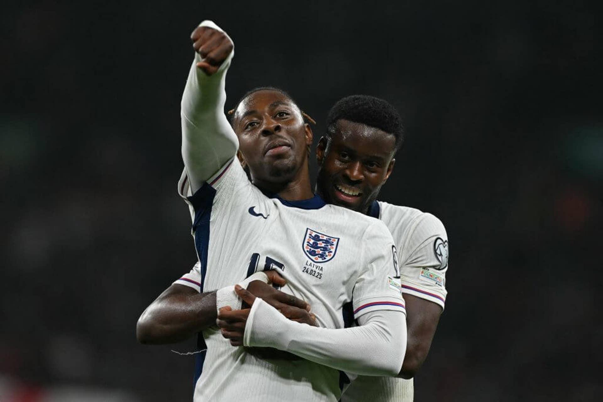 给水晶宫付, 开表示