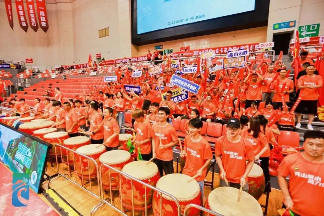 热情的球迷, 最终, 争霸赛的战 热情的球迷, 最终, 争霸赛的战