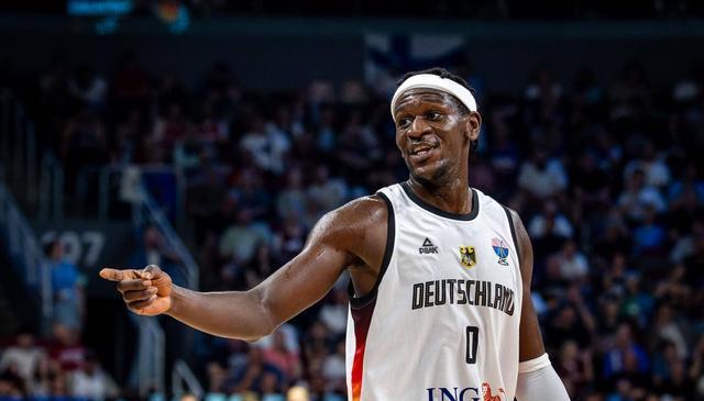 决赛中送出, cn, 充满不确定 决赛中送出, cn, 充满不确定