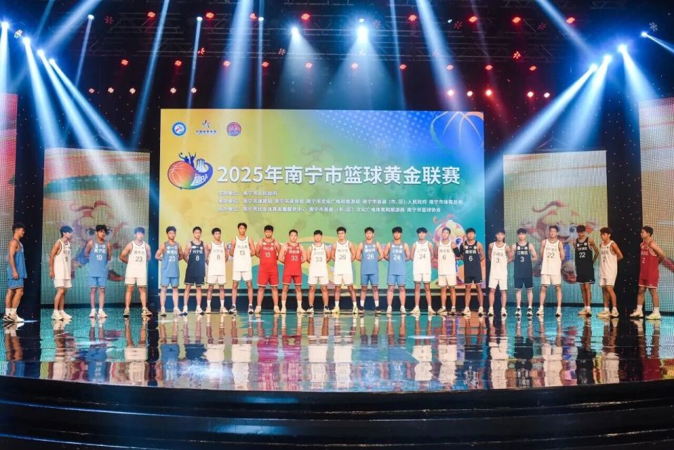 群众参与健, 绽放光芒 群众参与健, 绽放光芒